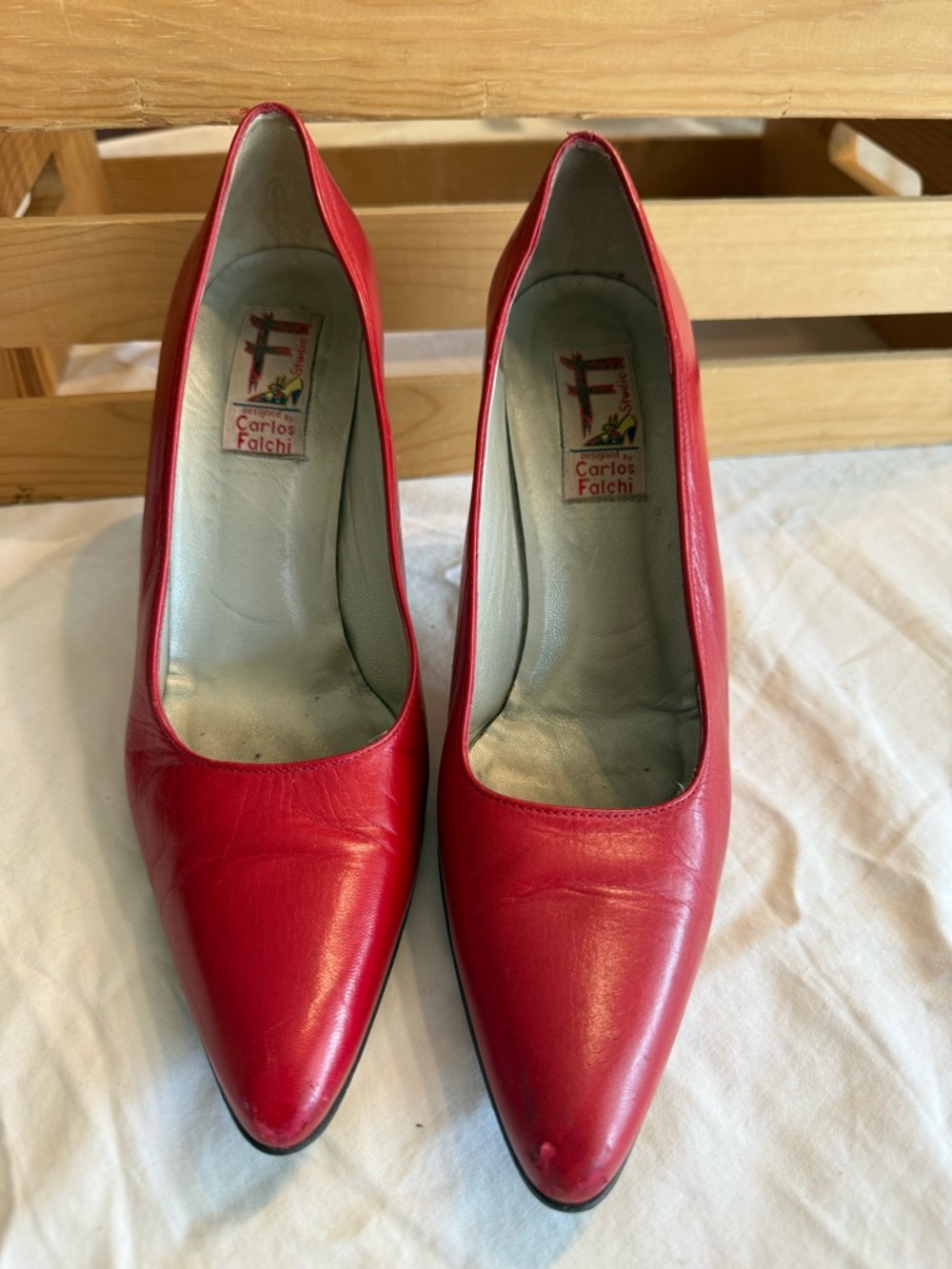 Vntg Carlos Falchi Red Pointed-Toe Leather Pumps size 8